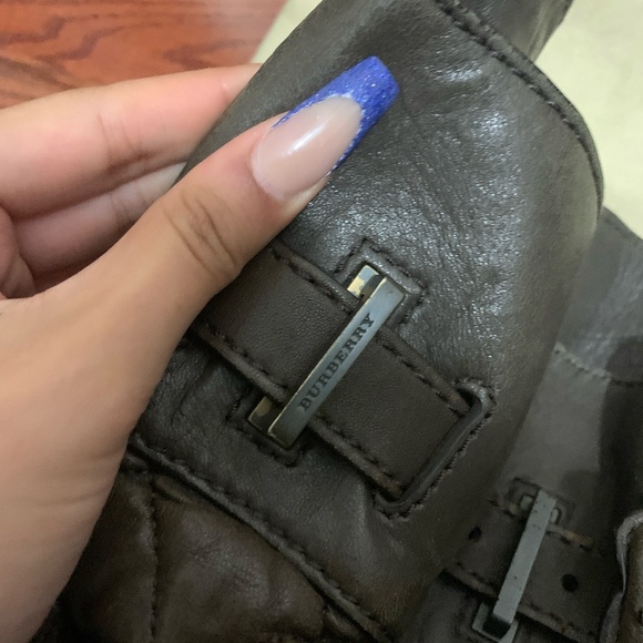 Burberry Quilted Lambskin Hobo Easton Olive Shoulder Bag - Picture 3 of 12